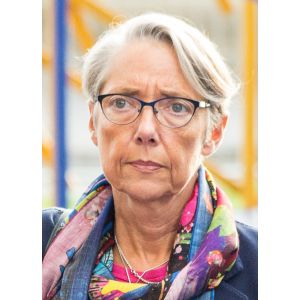 Violence à l’égard des femmes : les initiatives du Ministère du Travail, de l'Emploi et de l'Insertion